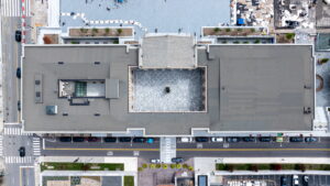 Maxwell War Memorial roof aerial